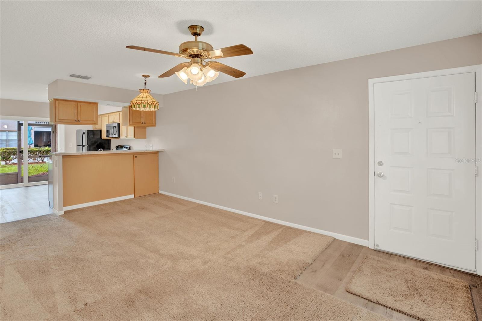 Image 8 of 24 For 4804 Myrtle Oak Drive 11