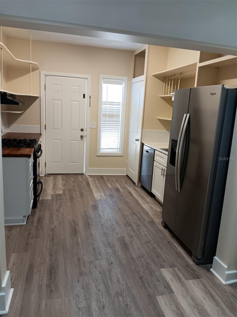 Image 2 of 8 For 801 Citrus Avenue