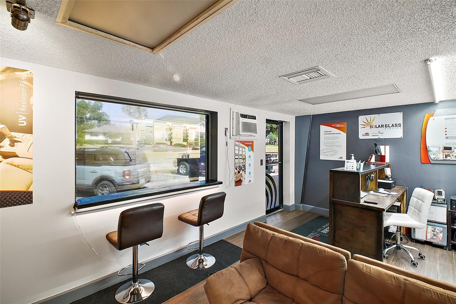 Image 12 of 43 For 3101 Kurt Street