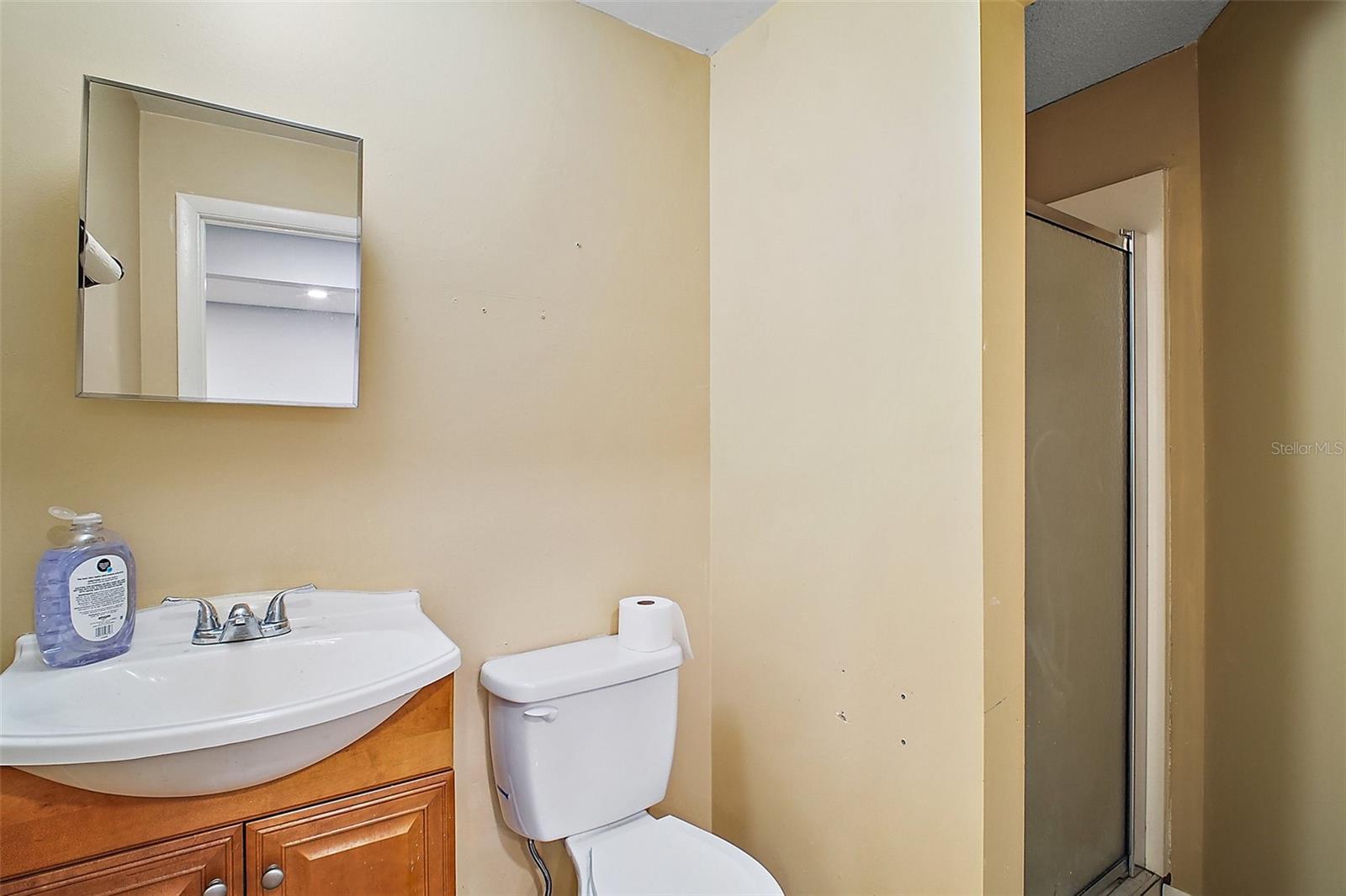 Image 33 of 43 For 3101 Kurt Street