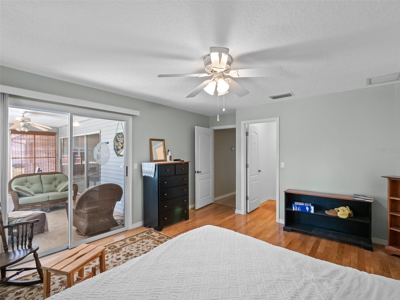 Image 15 of 64 For 5712 Connors Street