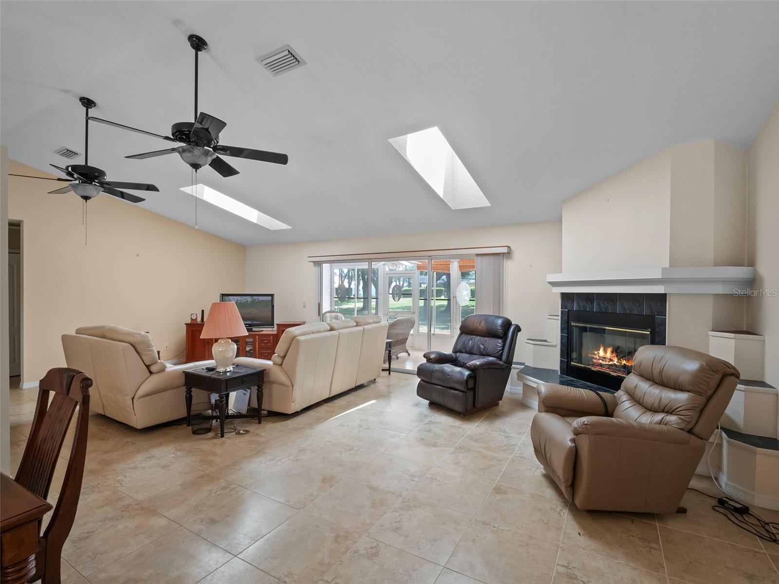 Image 3 of 64 For 5712 Connors Street