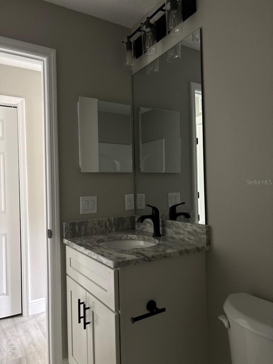 Image 26 of 32 For 9396 Pineview Way