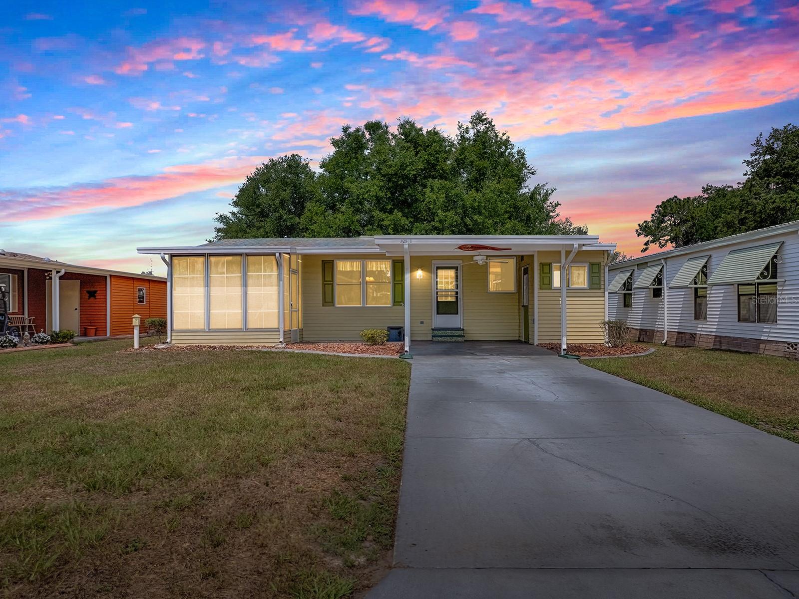 Details for 32521 Golf Court, LEESBURG, FL 34748