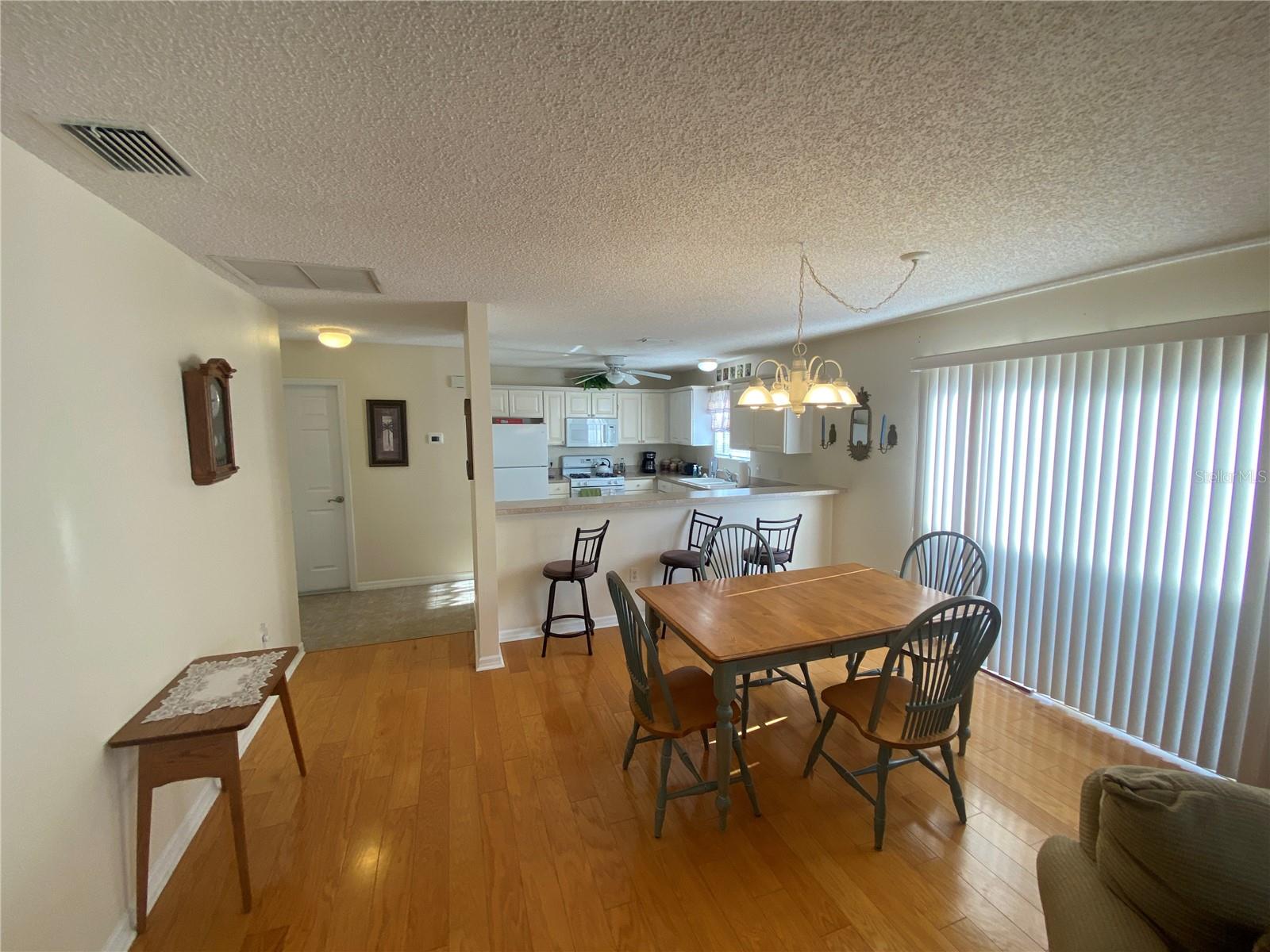 Image 3 of 10 For 516 Richburg Street