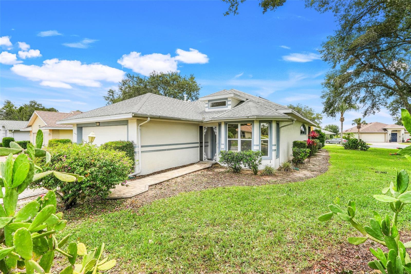 Details for 21226 Royal St Georges Lane, LEESBURG, FL 34748