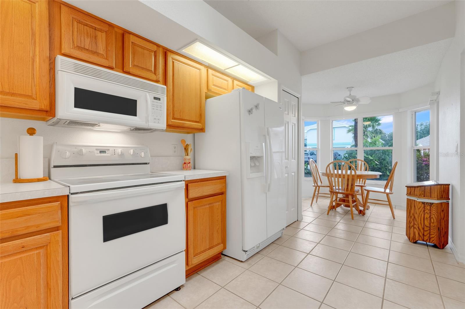 Image 13 of 37 For 21226 Royal St Georges Lane