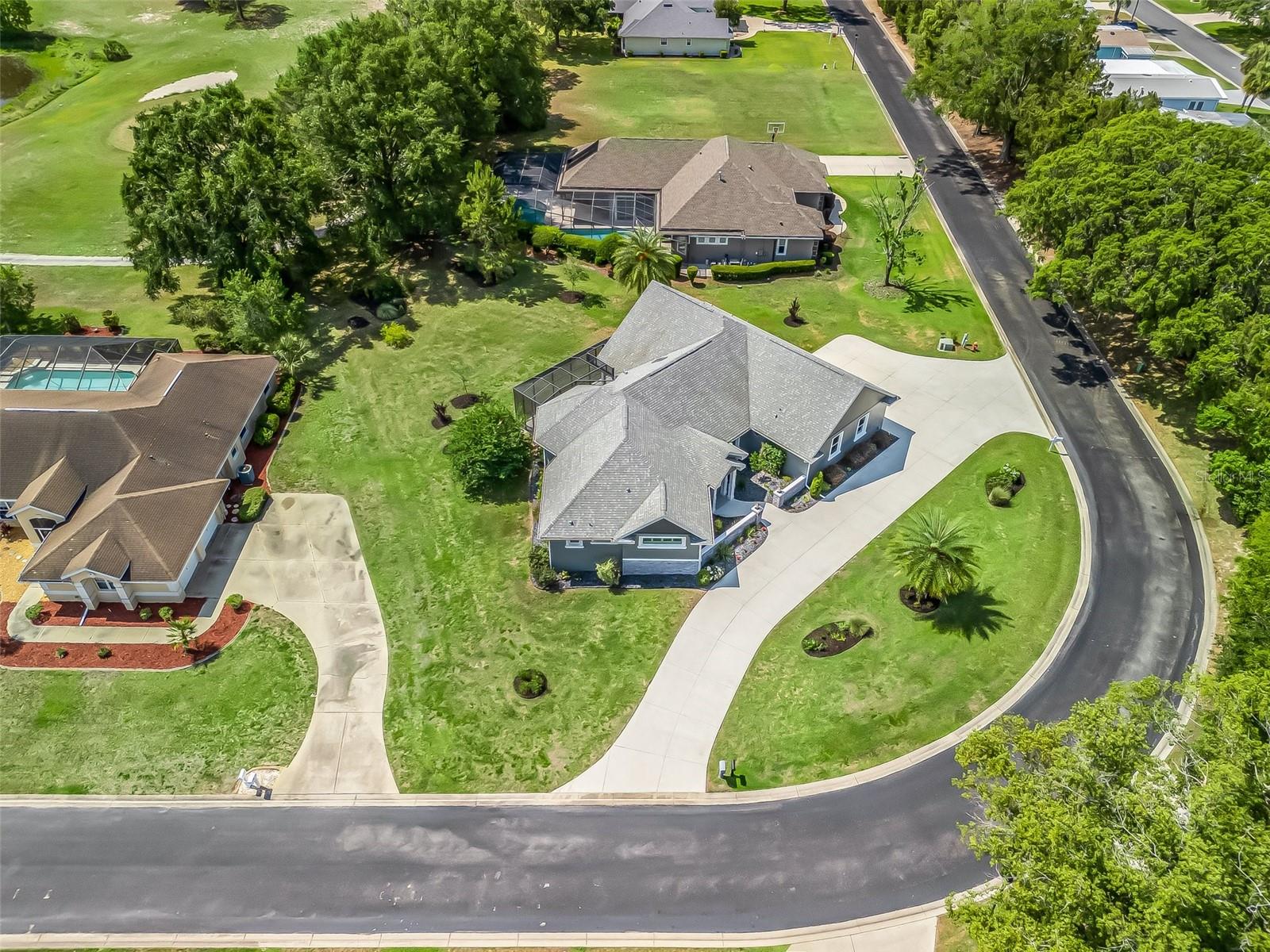 Image 46 of 52 For 563 Dowling Circle