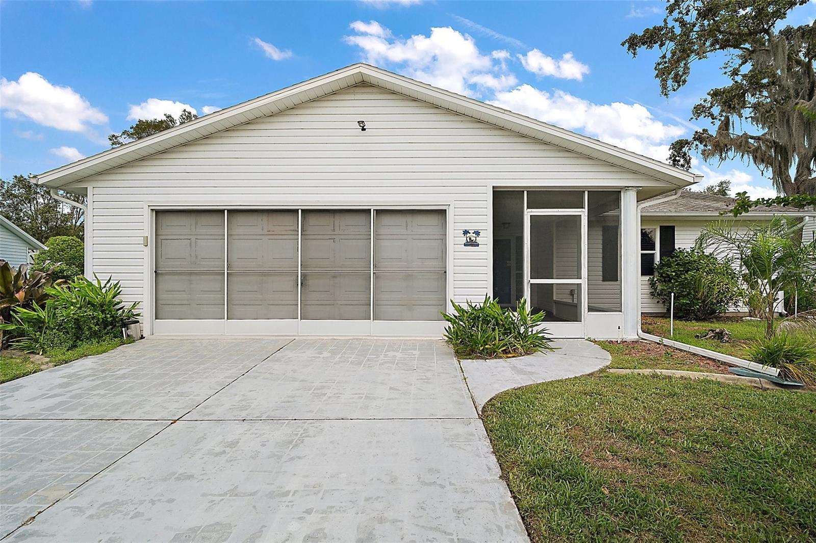 Image 2 of 37 For 5618 Rosewall Circle