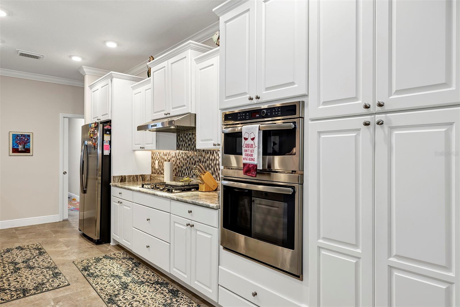 Image 11 of 50 For 3677 Arlington Ridge Boulevard