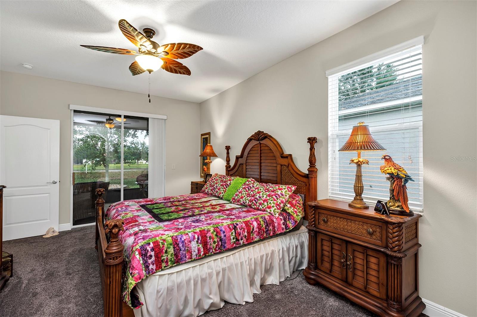 Image 14 of 50 For 3677 Arlington Ridge Boulevard