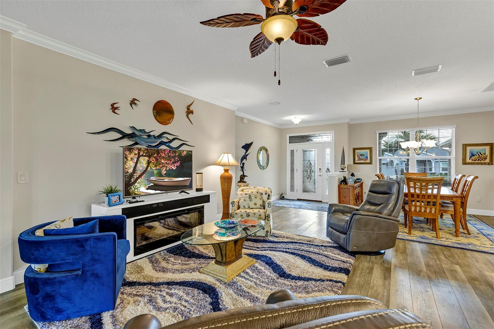 Image 9 of 50 For 3677 Arlington Ridge Boulevard