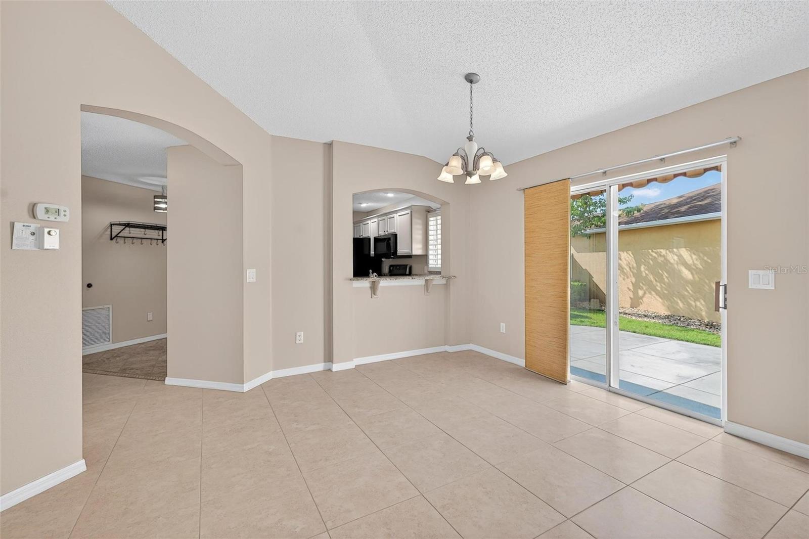 Image 15 of 47 For 2744 Gresham Avenue