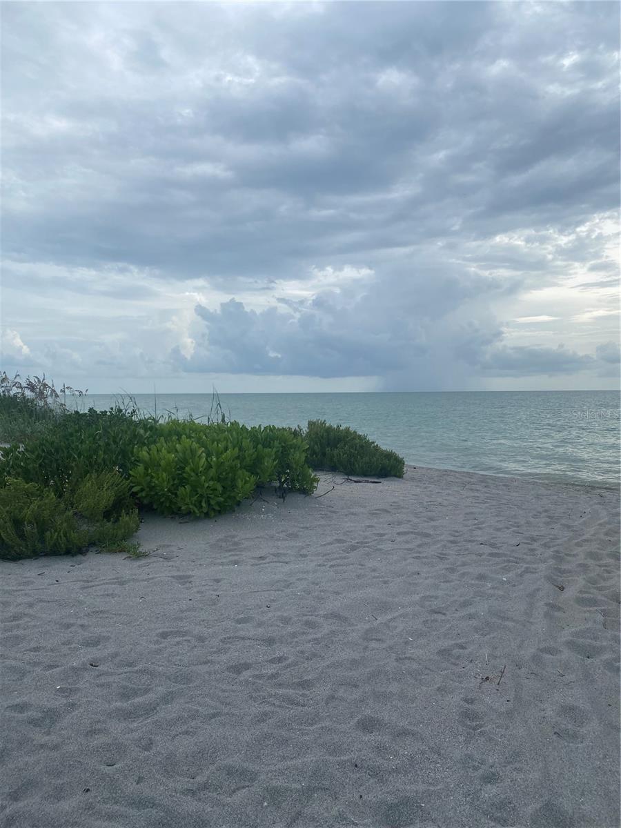 Image 64 of 74 For 401 Sunset Drive