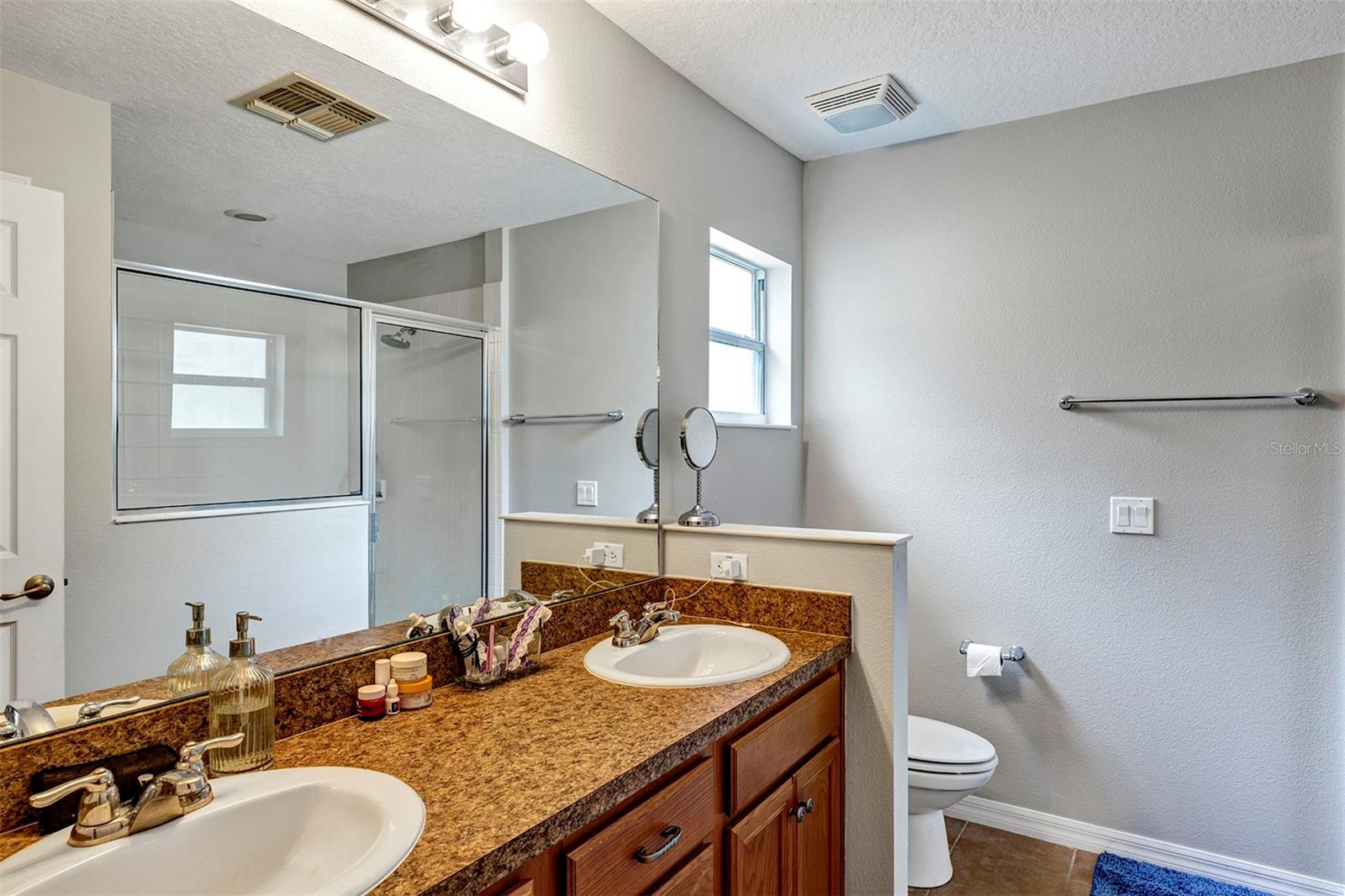 Image 11 of 44 For 4314 Arlington Ridge Boulevard
