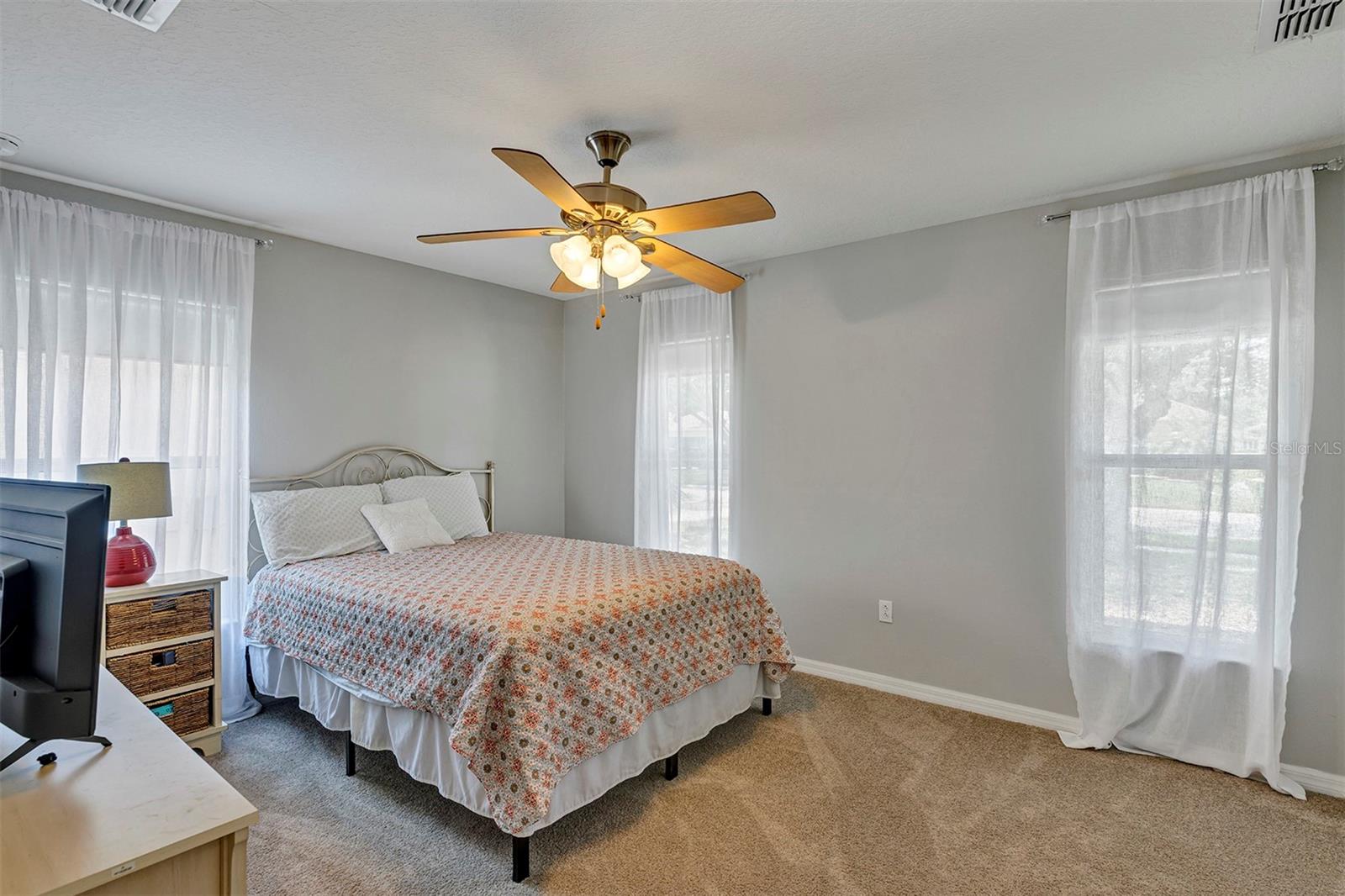 Image 13 of 44 For 4314 Arlington Ridge Boulevard