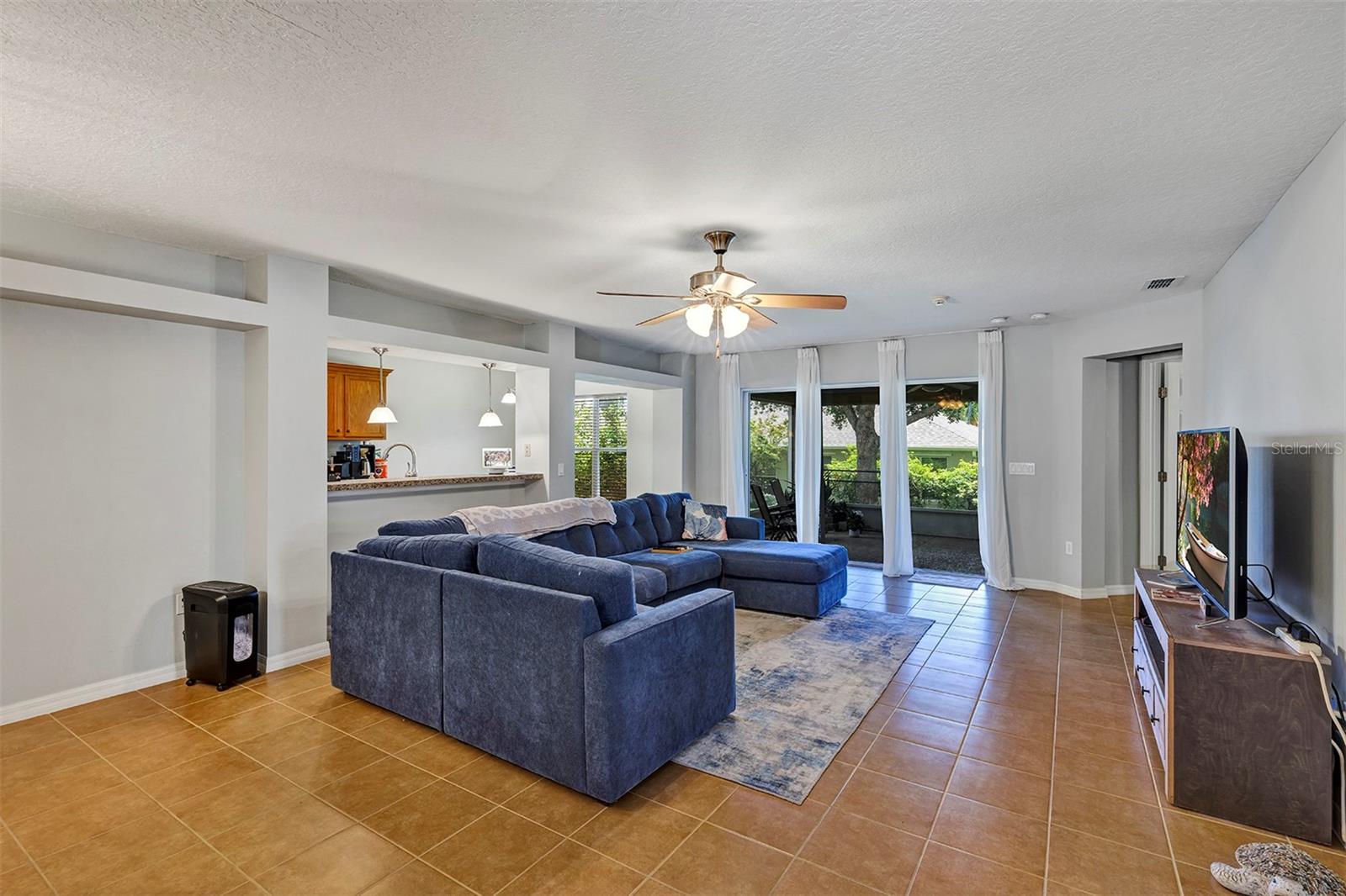 Image 4 of 44 For 4314 Arlington Ridge Boulevard