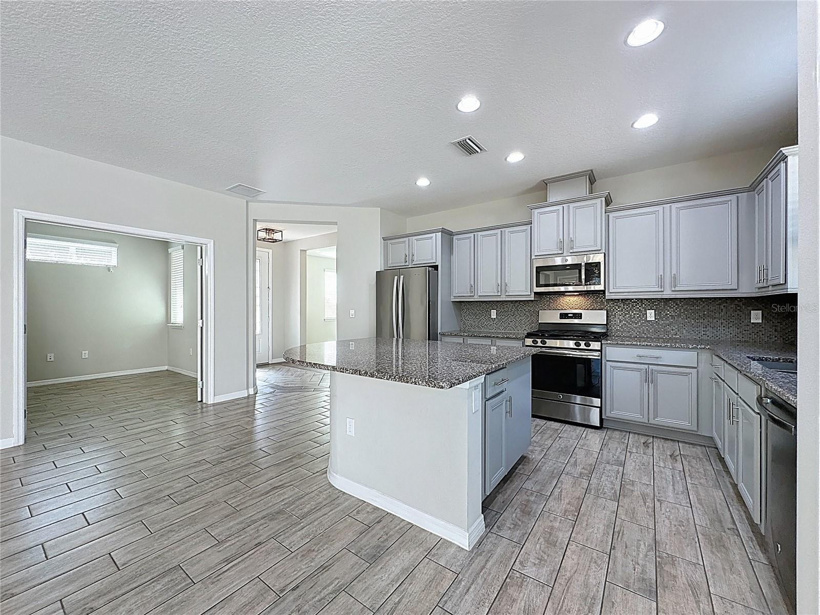 Image 15 of 87 For 329 Alcove Drive