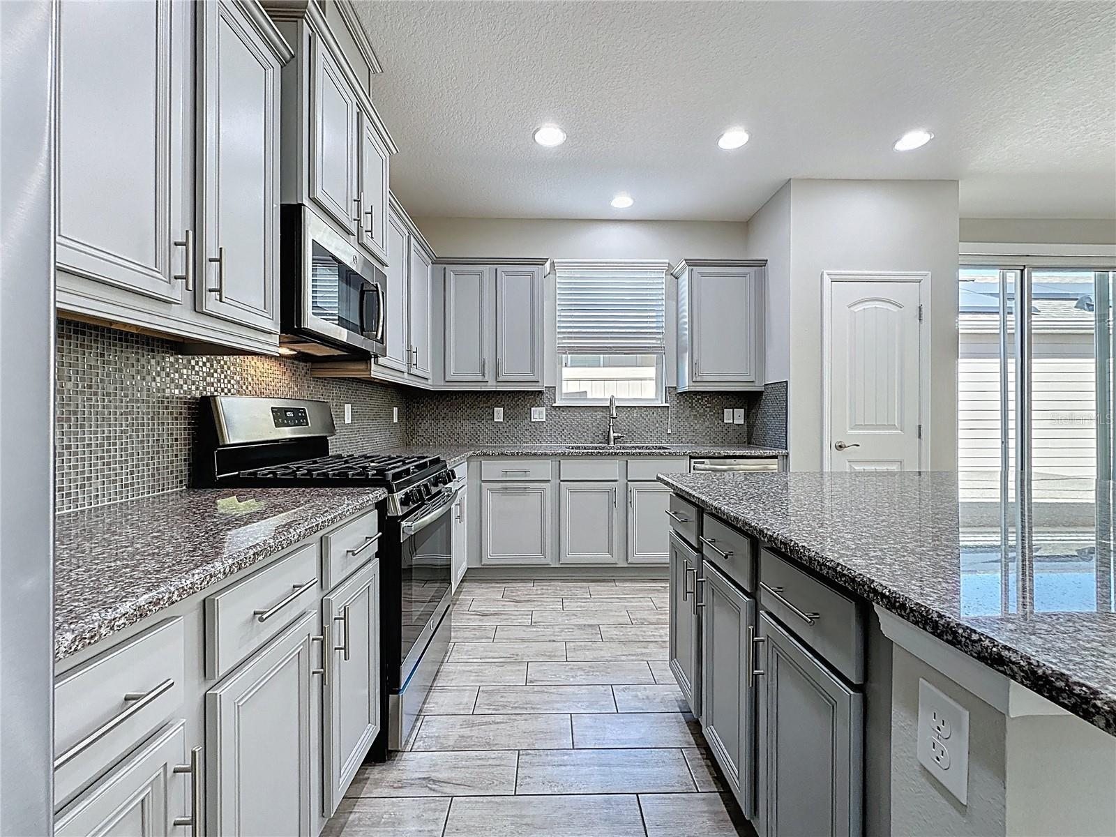 Image 17 of 87 For 329 Alcove Drive