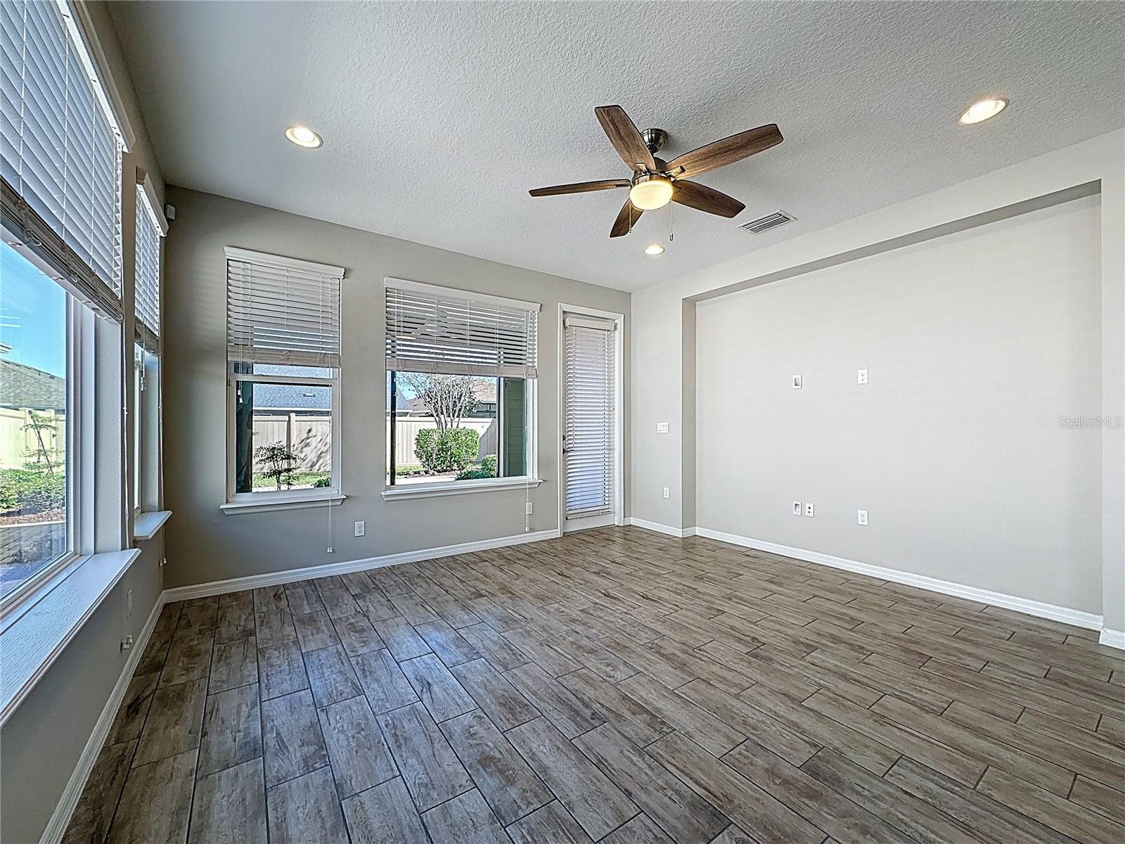 Image 8 of 87 For 329 Alcove Drive