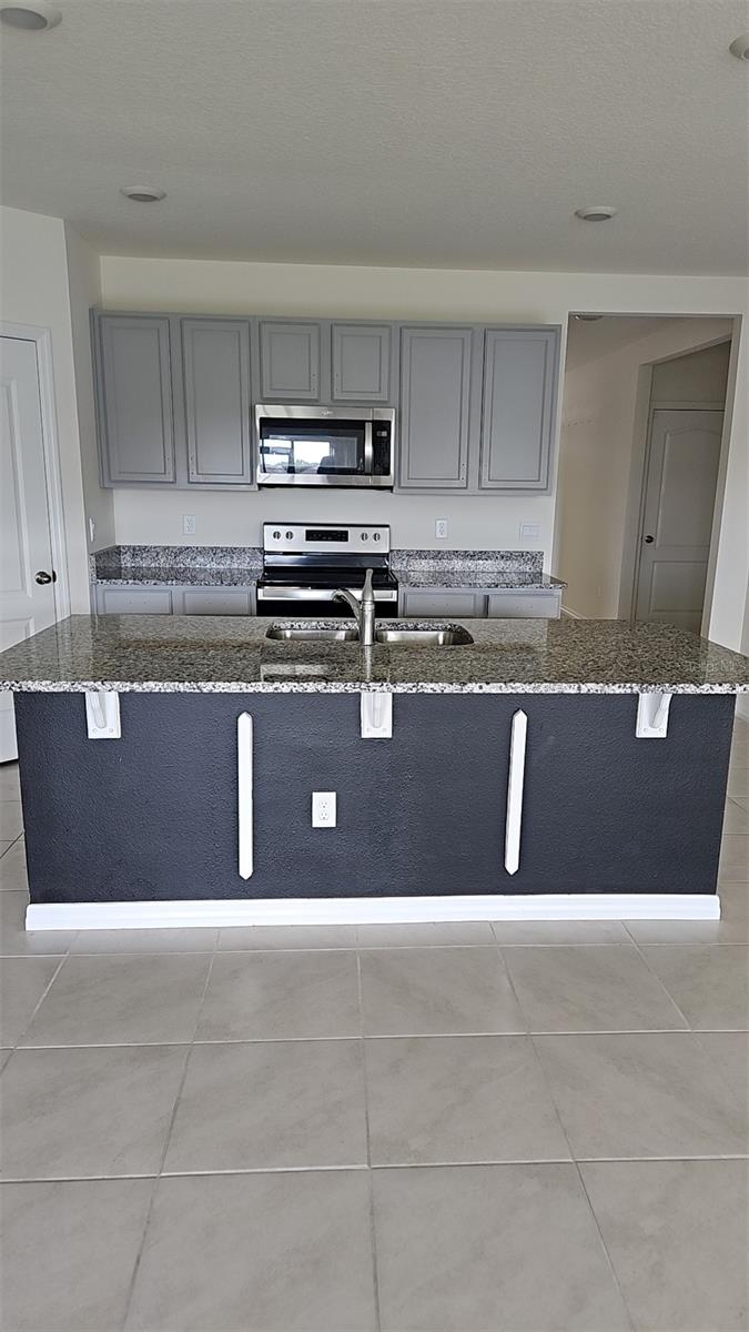Image 7 of 10 For 2106 Elio Ridge Drive