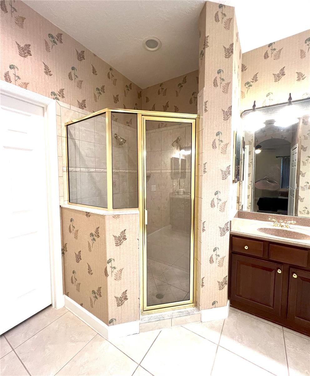 Image 19 of 46 For 108 Whispering Pines Way