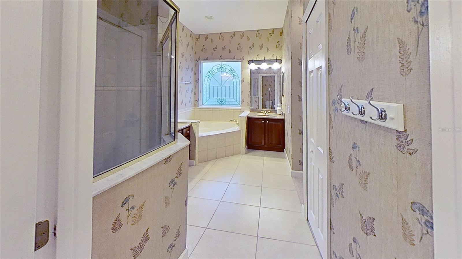Image 21 of 46 For 108 Whispering Pines Way