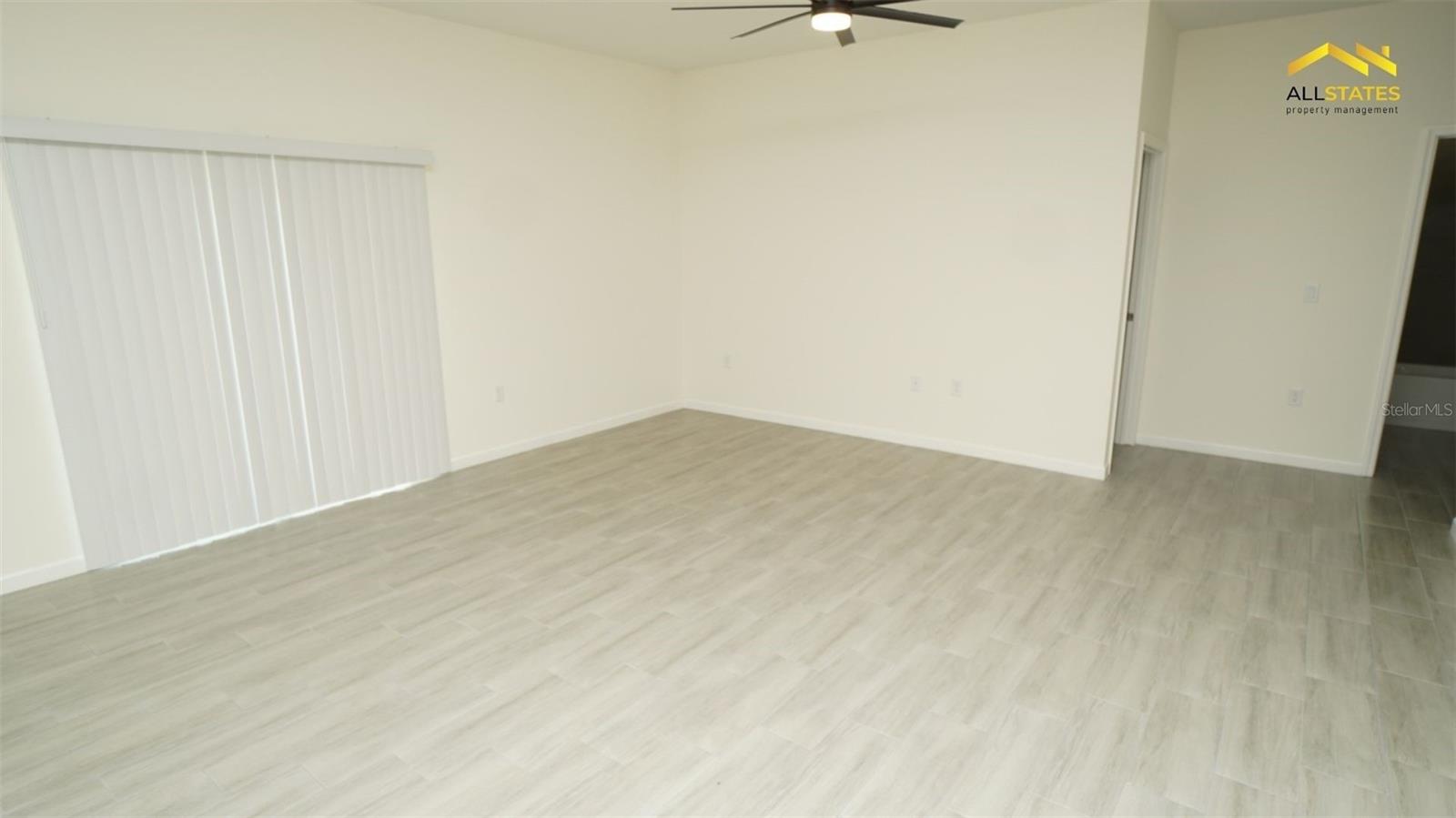 Image 4 of 18 For 13905 81st Terrace