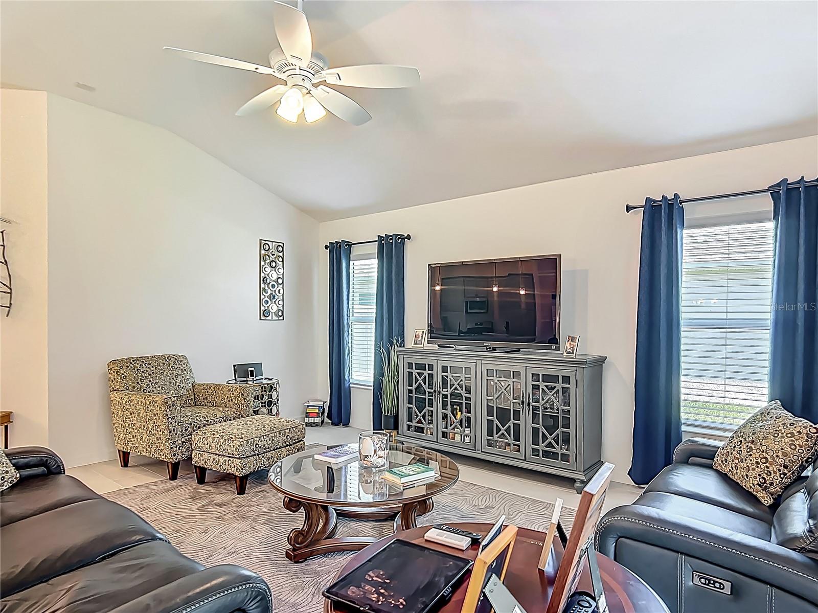 Image 15 of 60 For 3138 Aurea Place