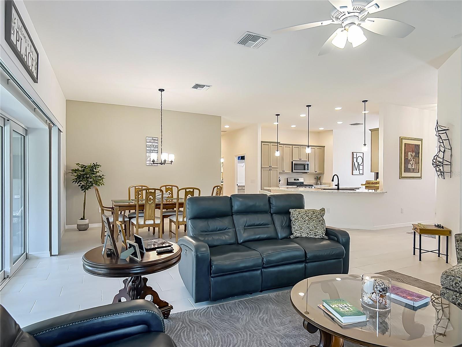 Image 18 of 60 For 3138 Aurea Place