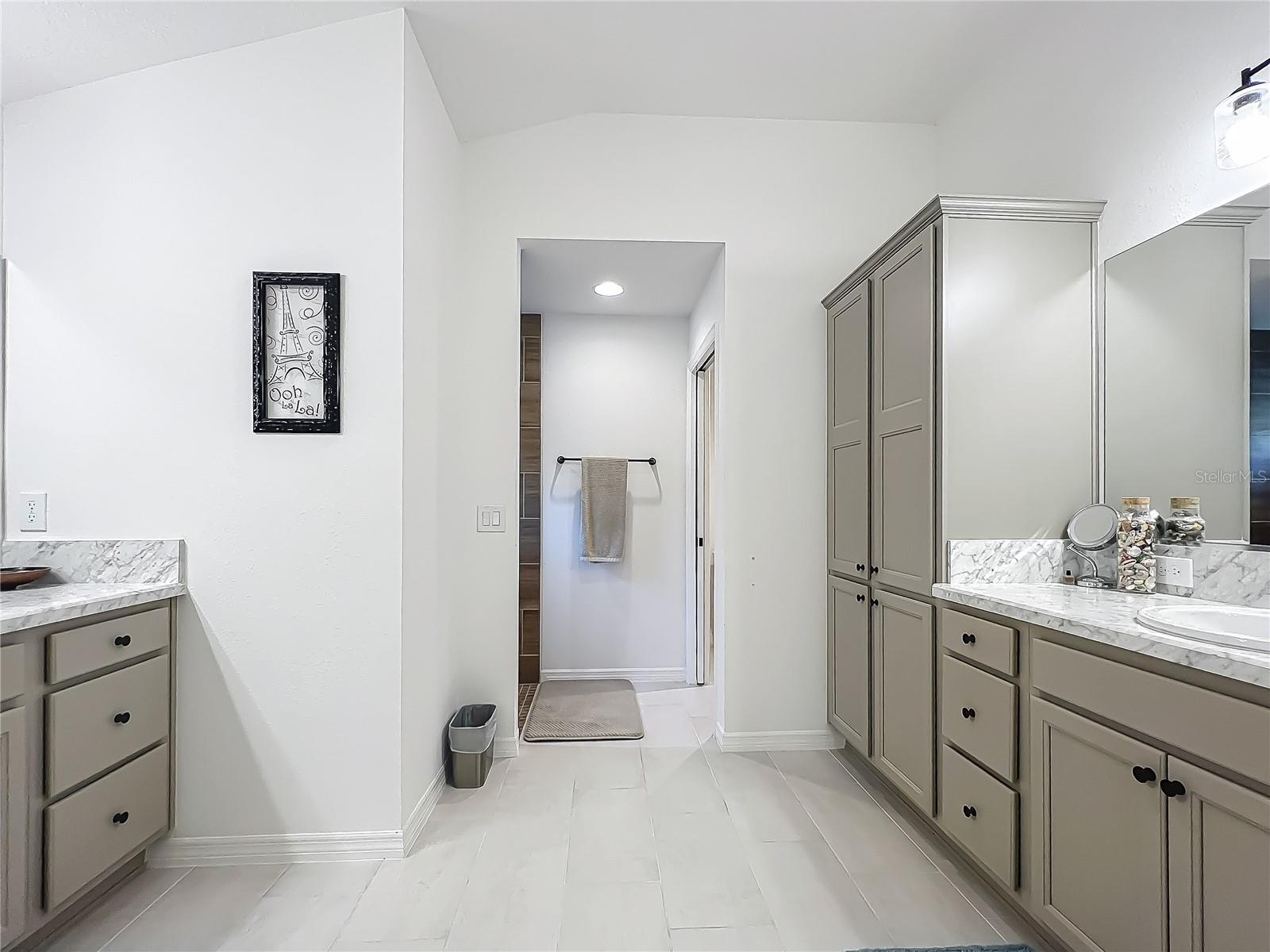 Image 39 of 60 For 3138 Aurea Place