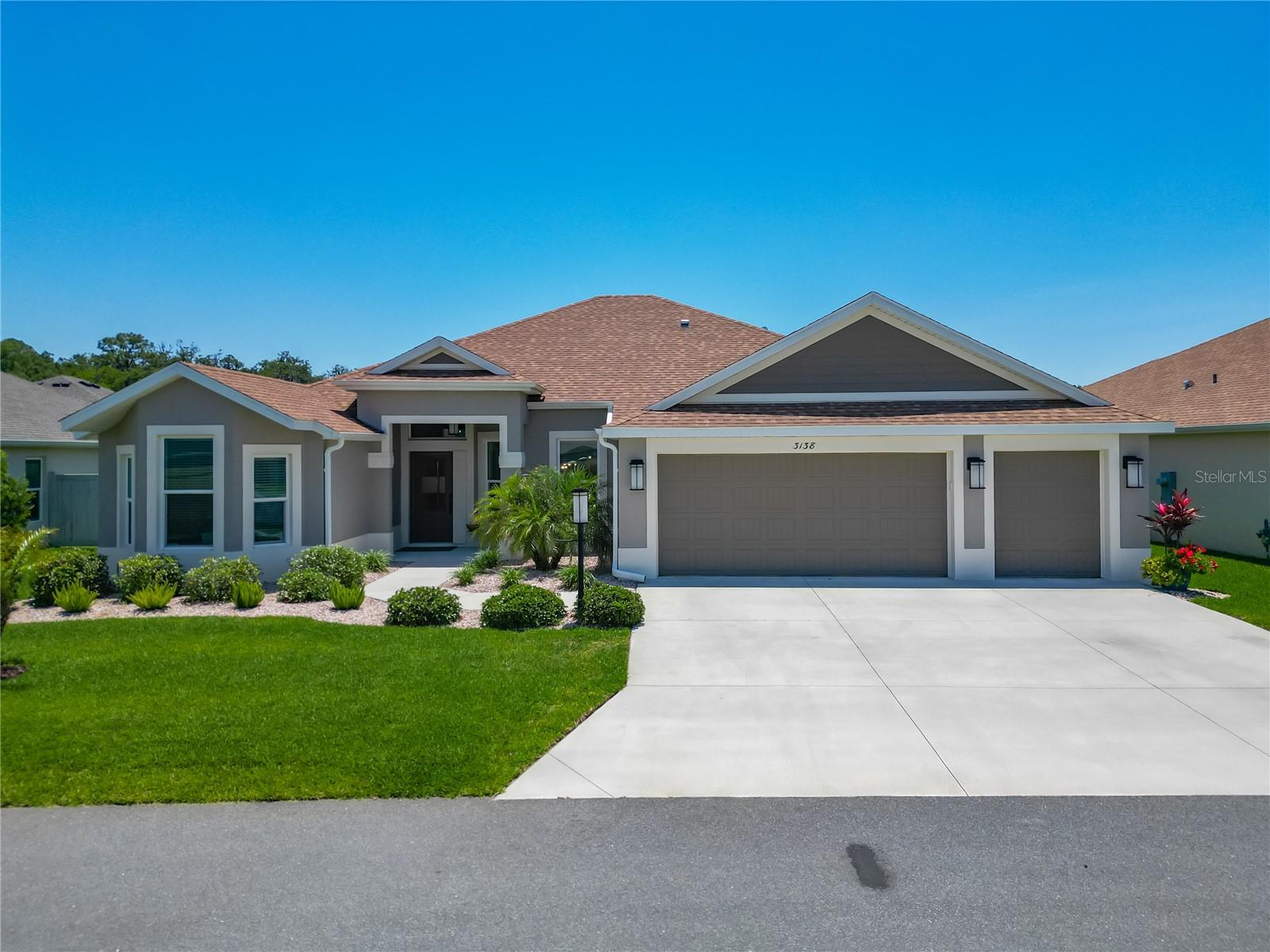 Image 5 of 60 For 3138 Aurea Place