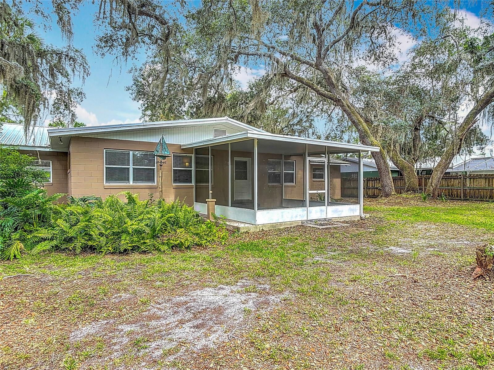 Image 36 of 49 For 2216 River Ridge Road
