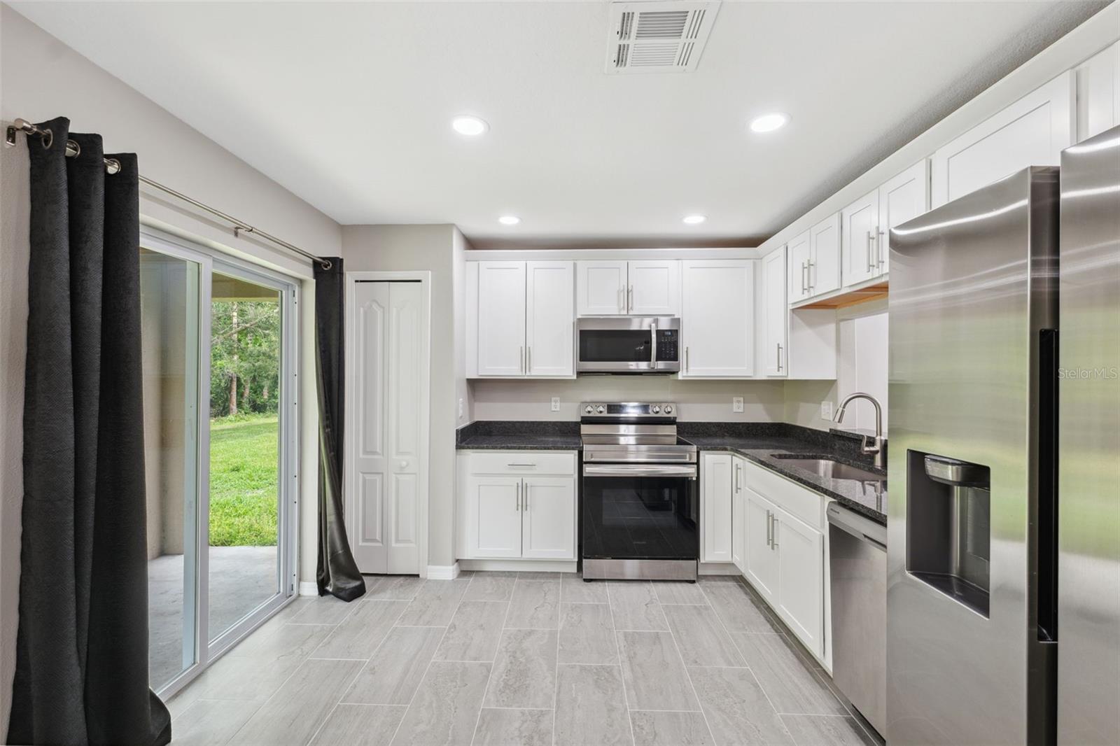 Image 15 of 66 For 12534 Chenwood Avenue
