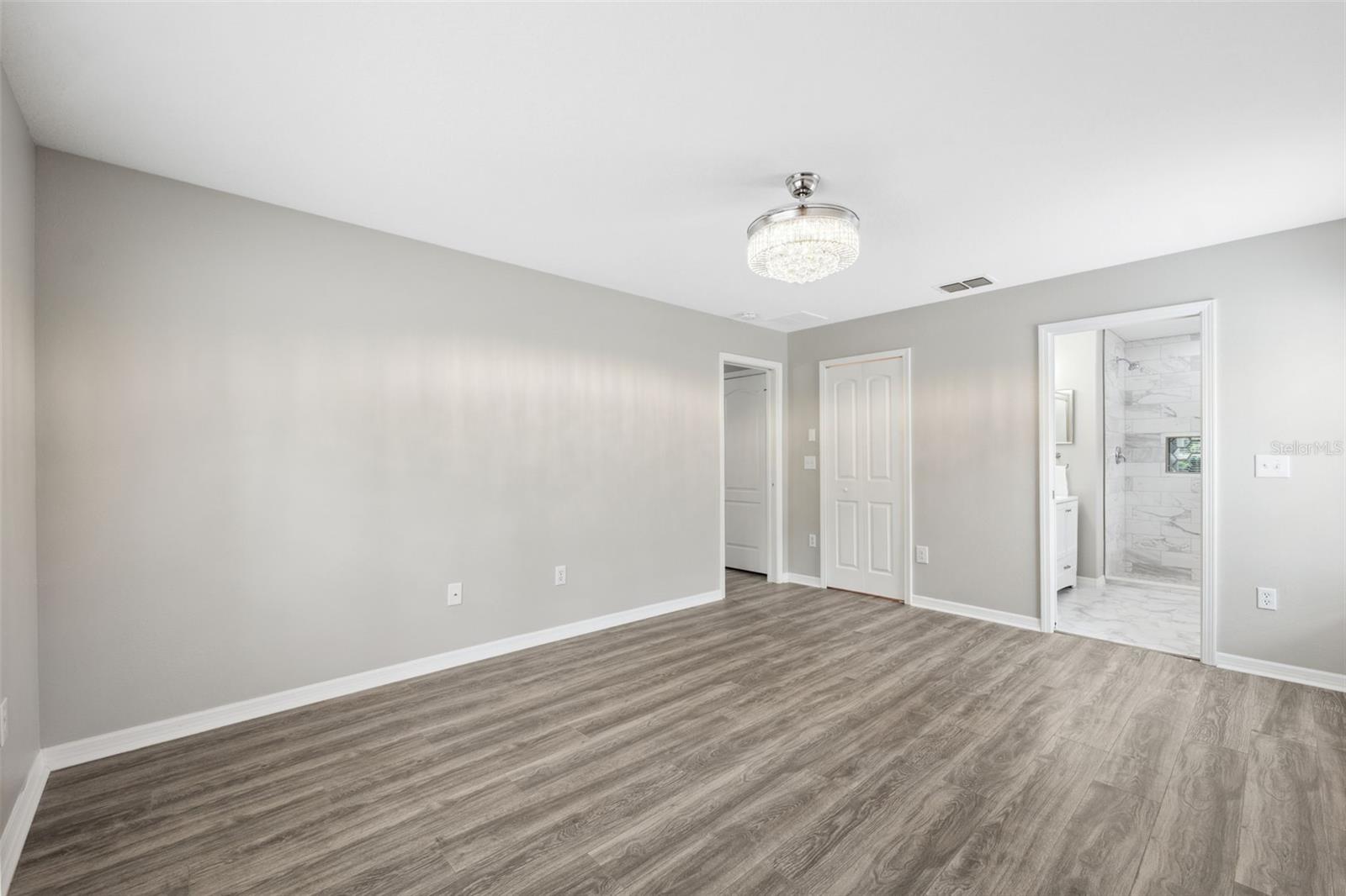 Image 23 of 66 For 12534 Chenwood Avenue