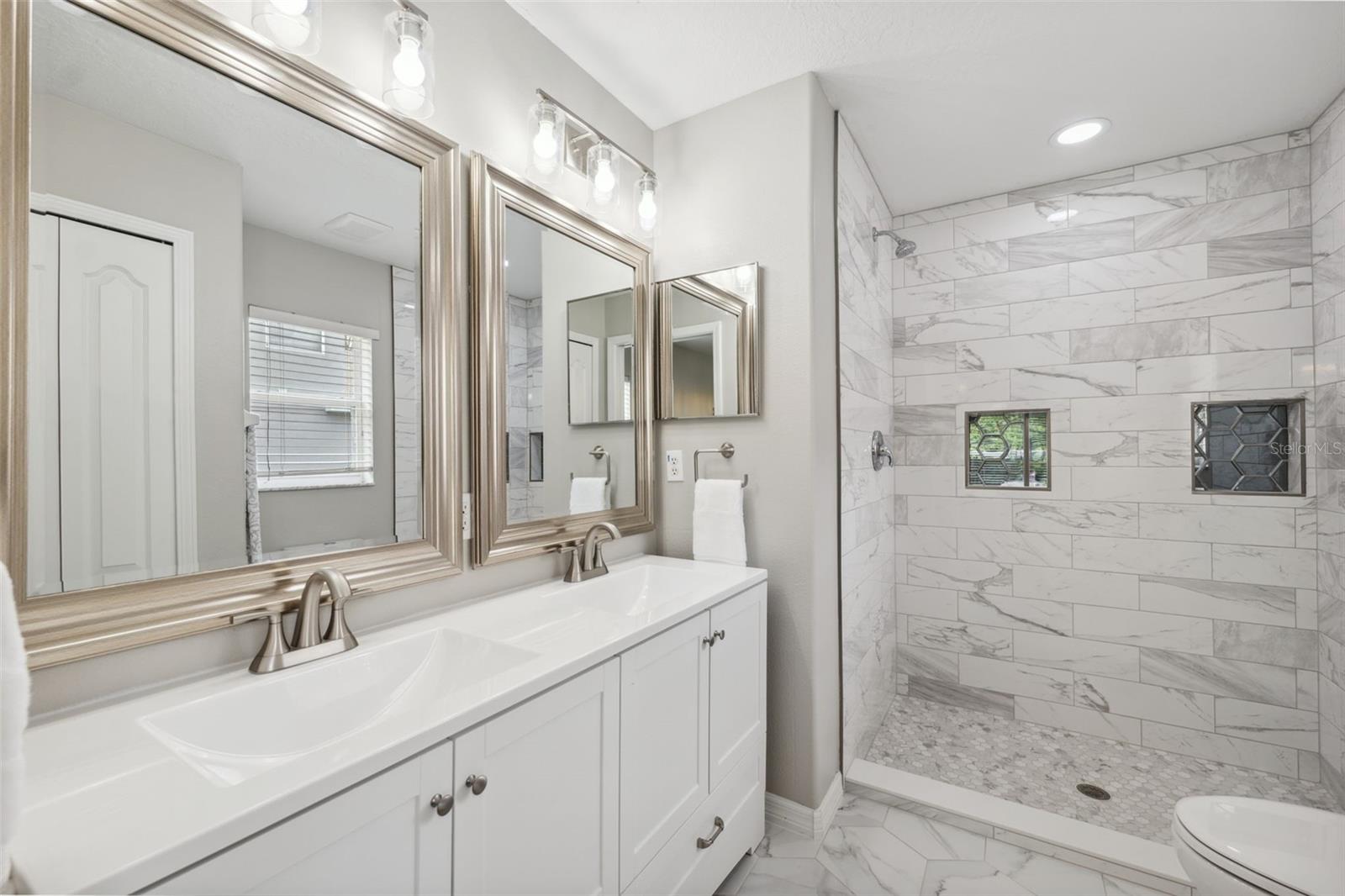 Image 25 of 66 For 12534 Chenwood Avenue