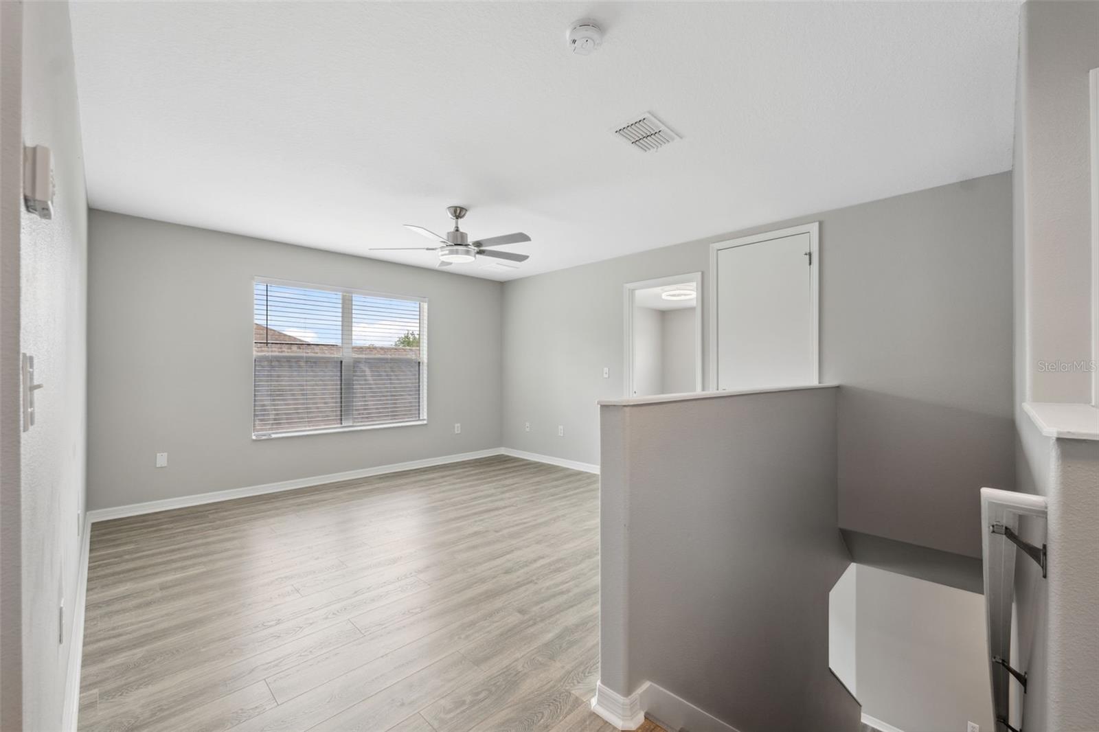 Image 27 of 66 For 12534 Chenwood Avenue