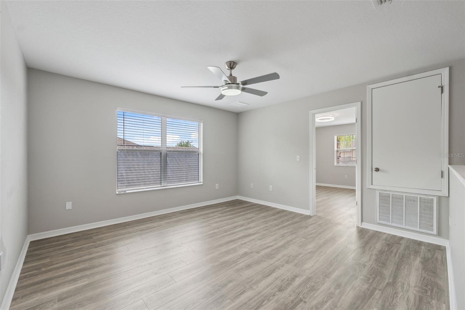 Image 28 of 66 For 12534 Chenwood Avenue