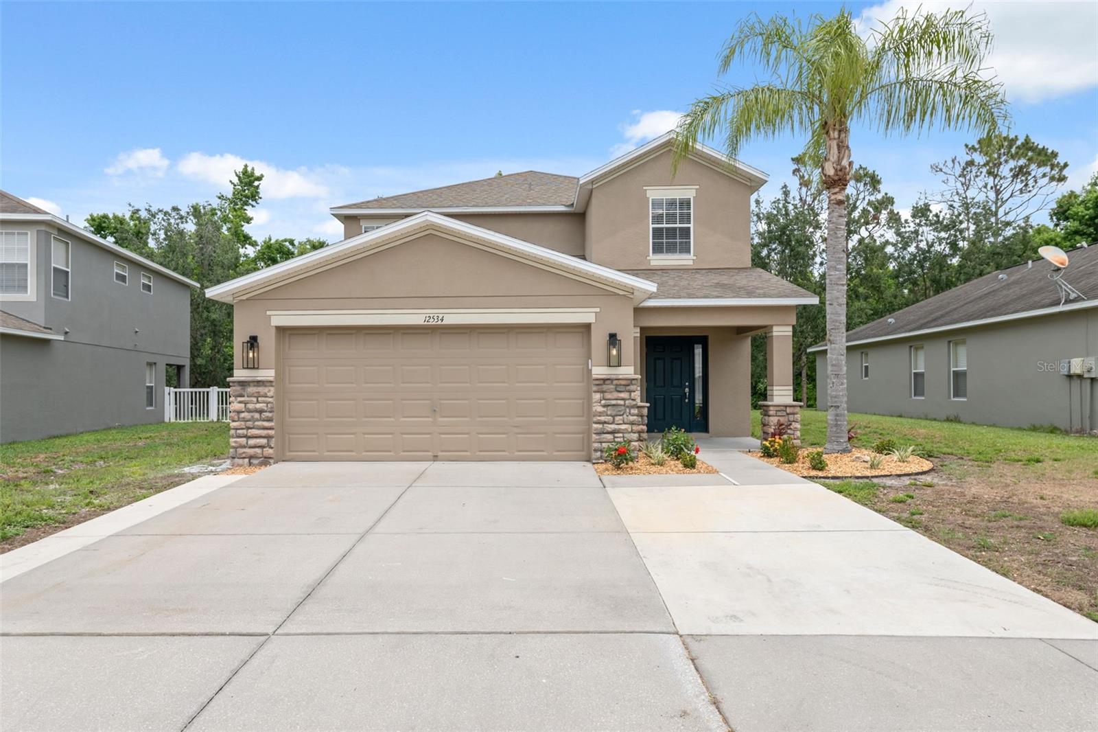 Image 9 of 66 For 12534 Chenwood Avenue