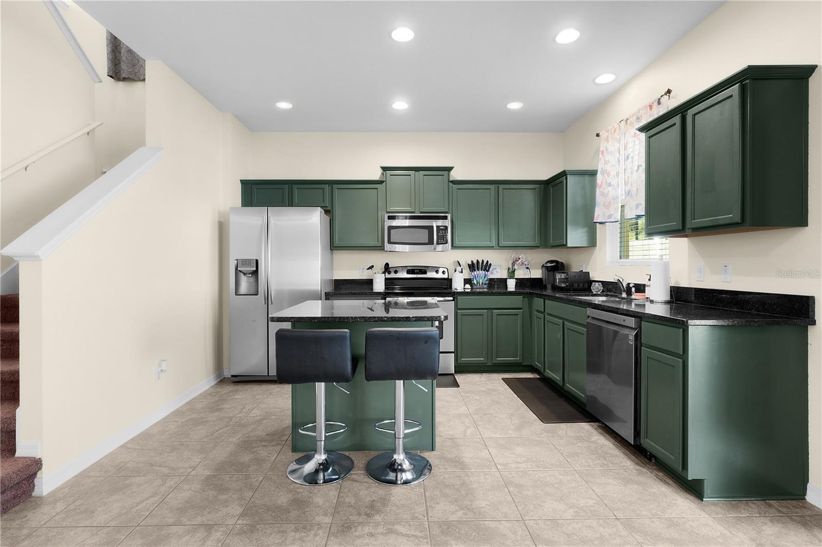 Image 11 of 52 For 422 Rock Springs Circle