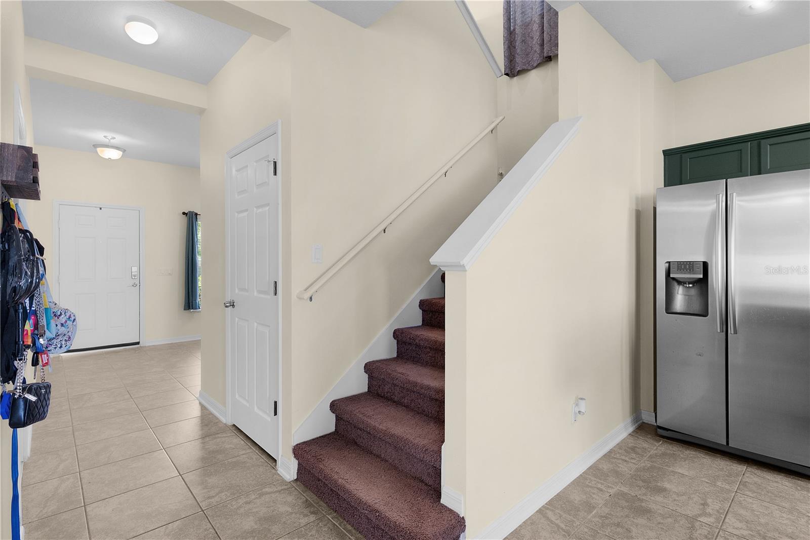 Image 9 of 52 For 422 Rock Springs Circle