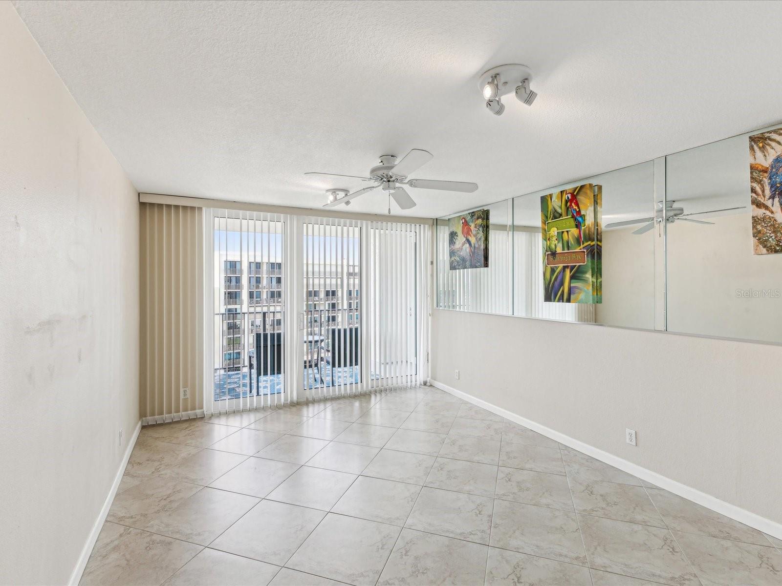 Image 17 of 70 For 1400 Gulf Boulevard 701