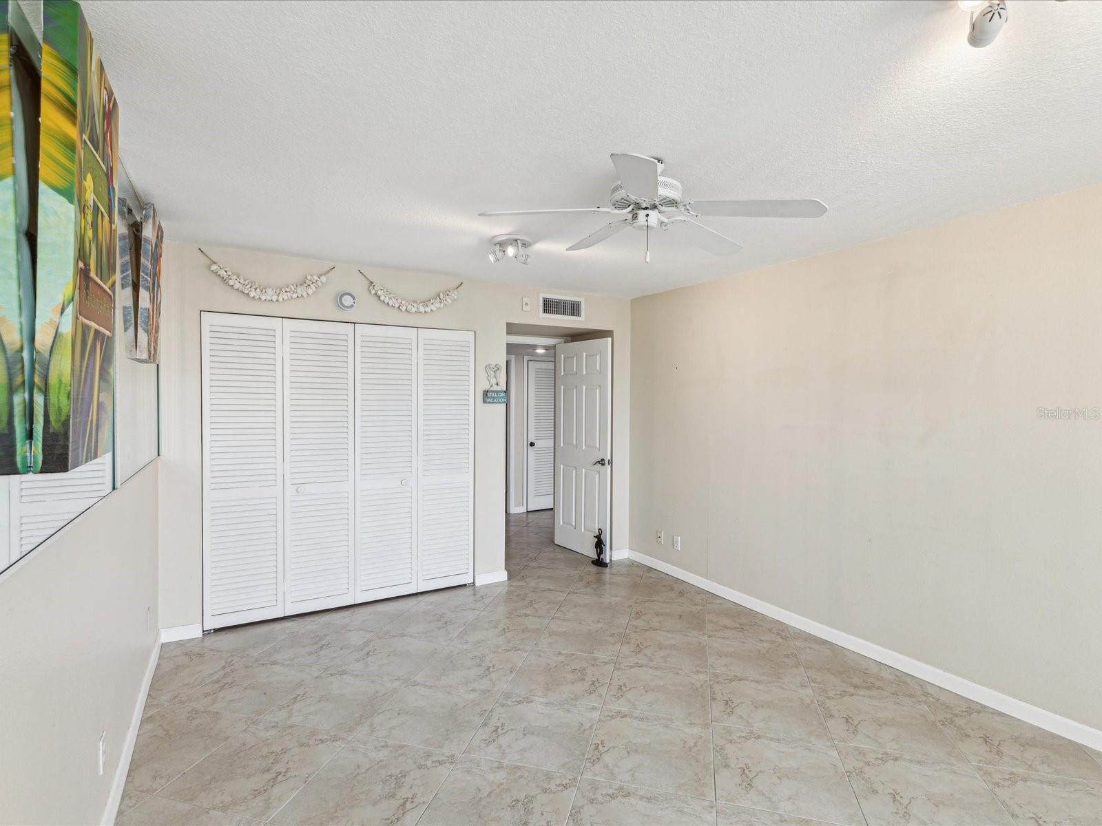 Image 18 of 70 For 1400 Gulf Boulevard 701