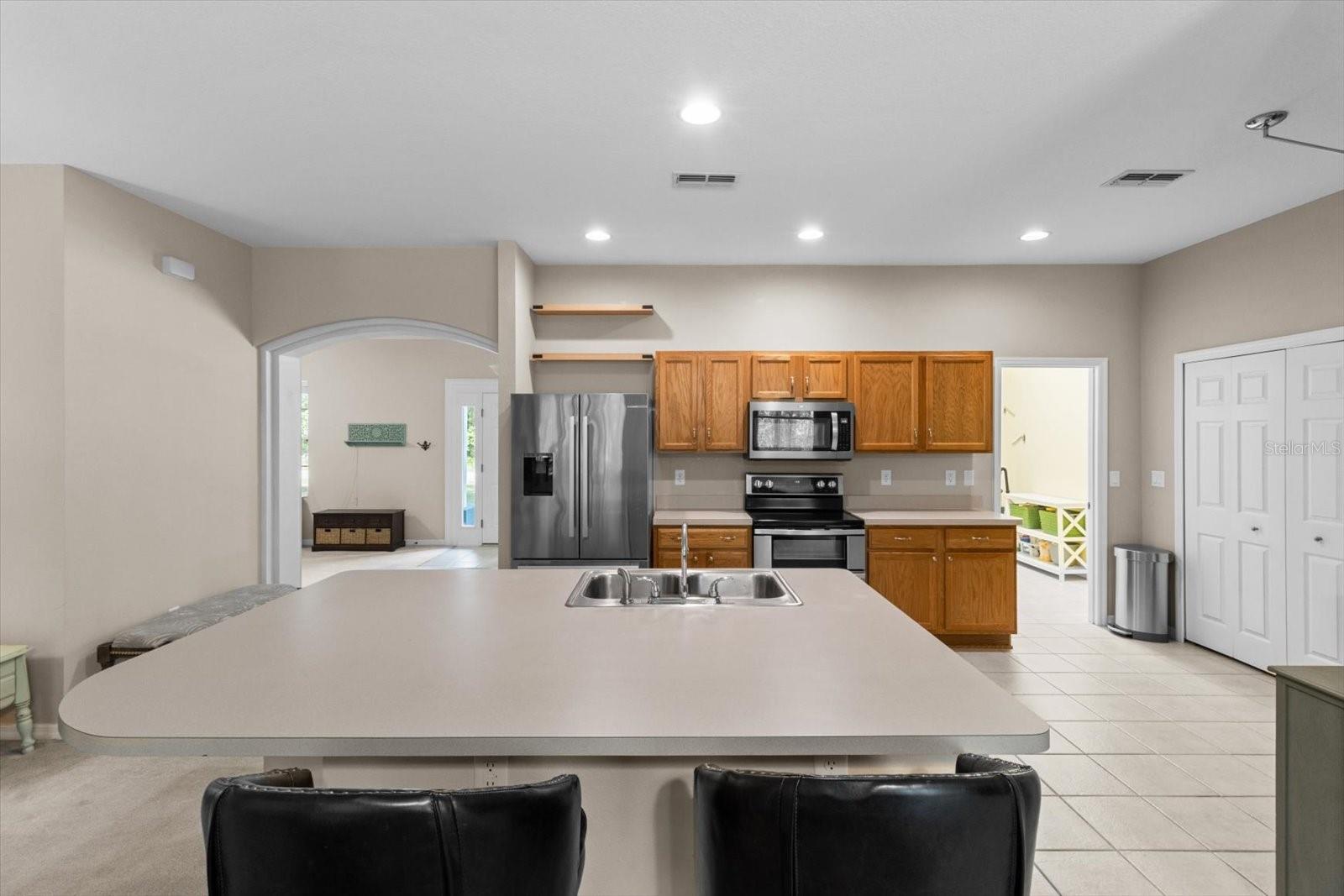 Image 20 of 45 For 9273 Rhine Way