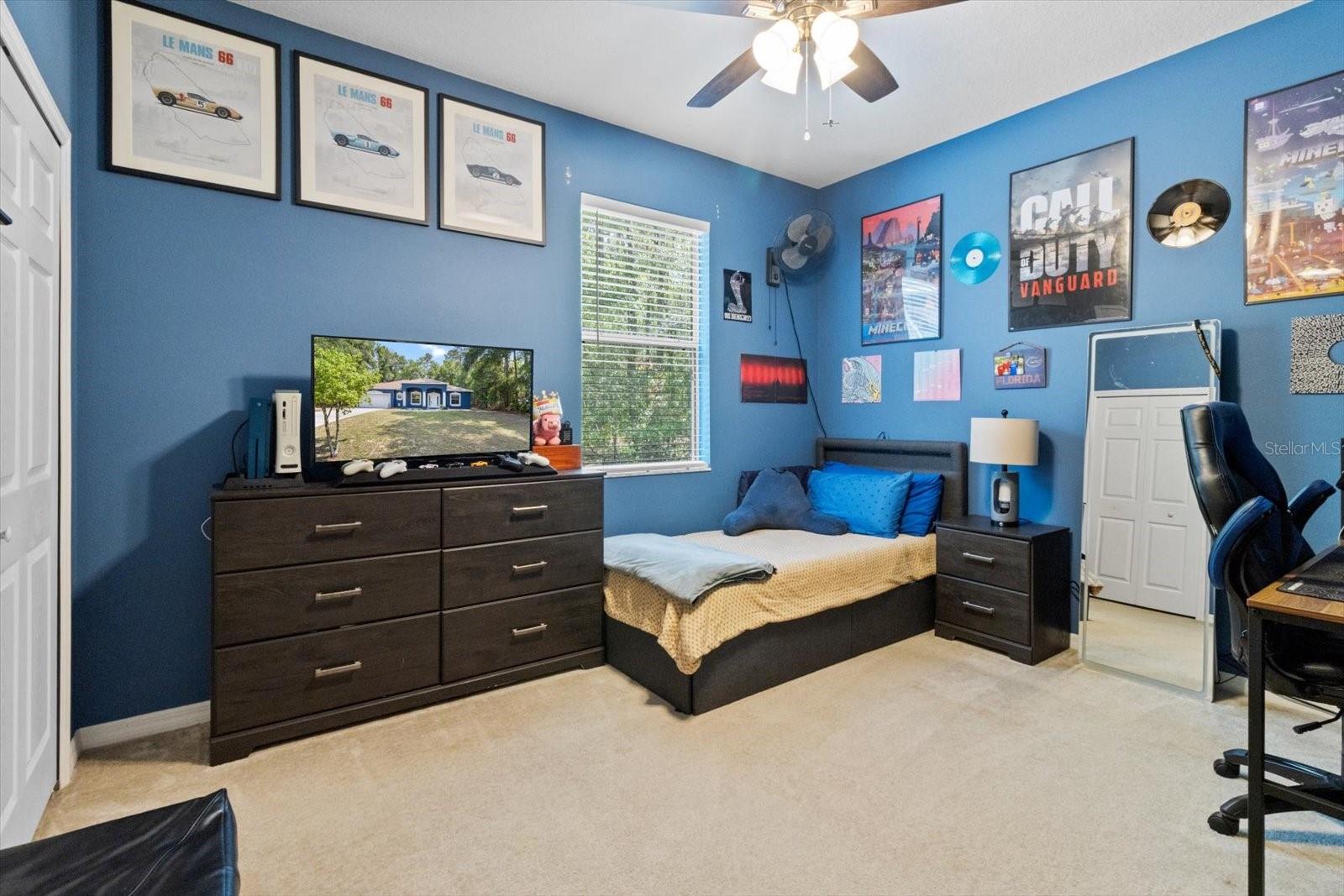 Image 34 of 45 For 9273 Rhine Way