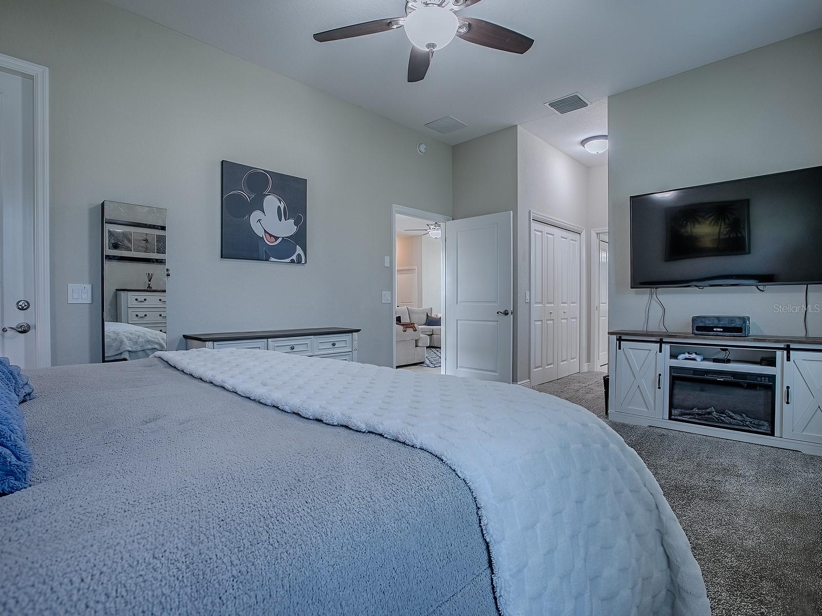 Image 14 of 62 For 4976 Sandpiper Drive