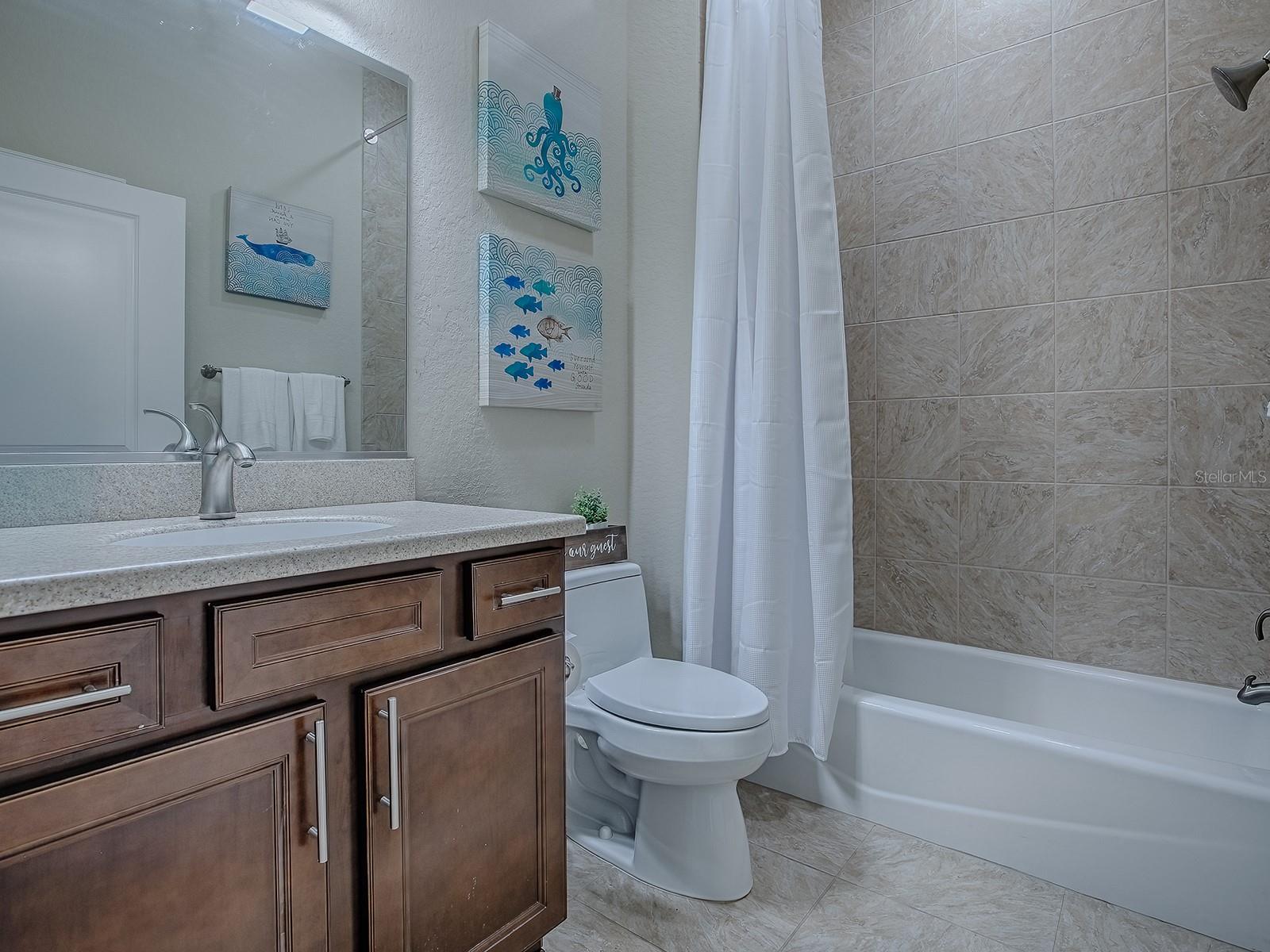 Image 21 of 62 For 4976 Sandpiper Drive