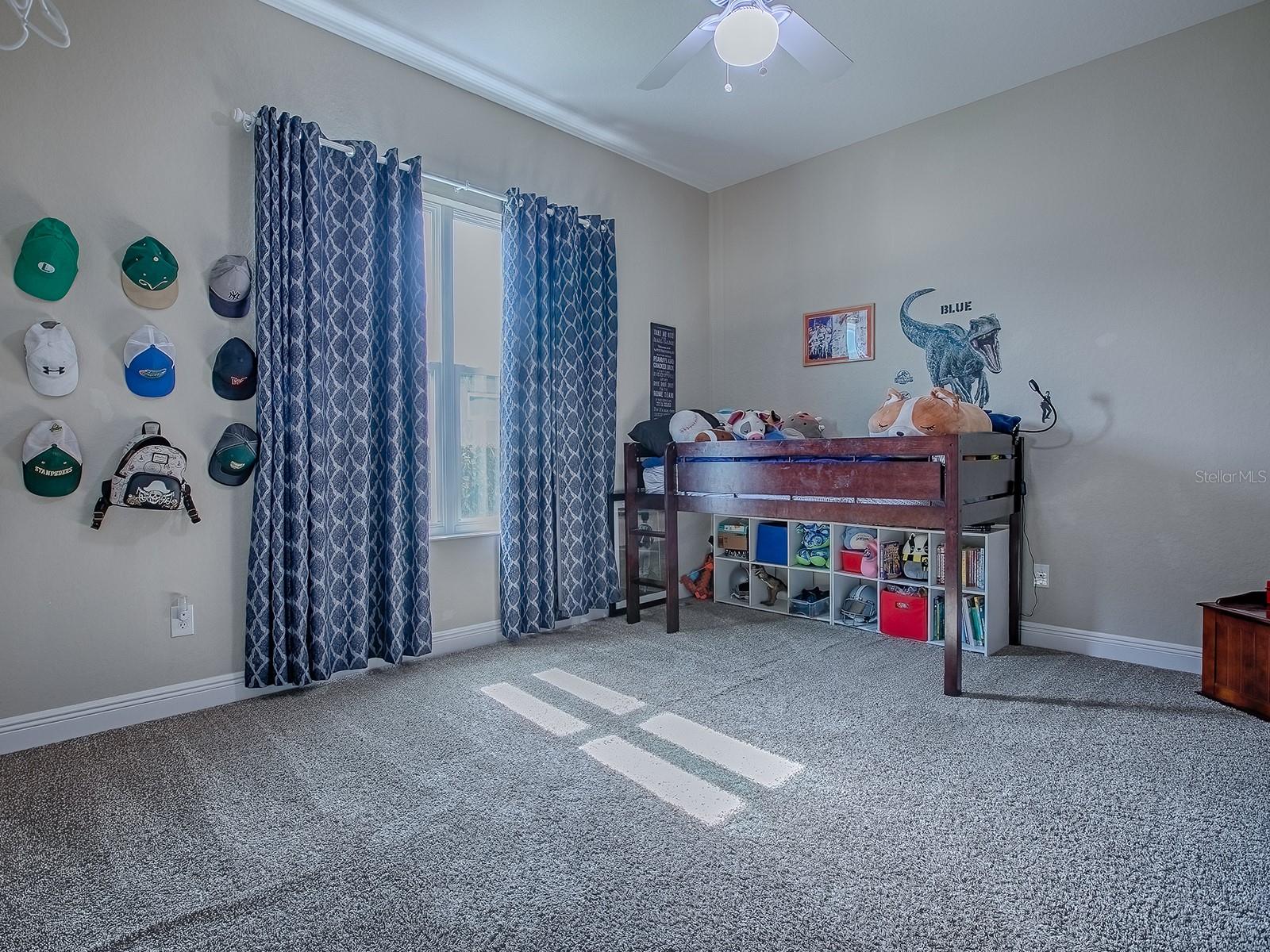 Image 22 of 62 For 4976 Sandpiper Drive