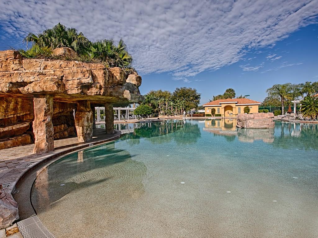 Image 45 of 62 For 4976 Sandpiper Drive