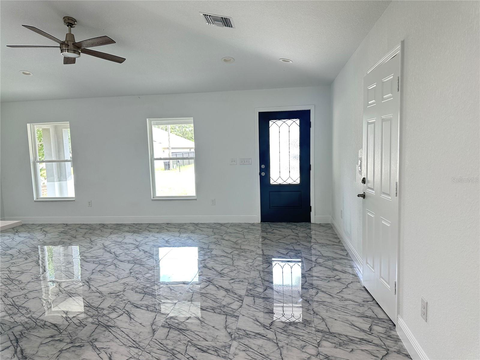 Image 2 of 9 For 13430 Sw 105th Place